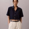 Chemise courte ample en mélange de lyocell Chemise courte ample en mélange de lyocell