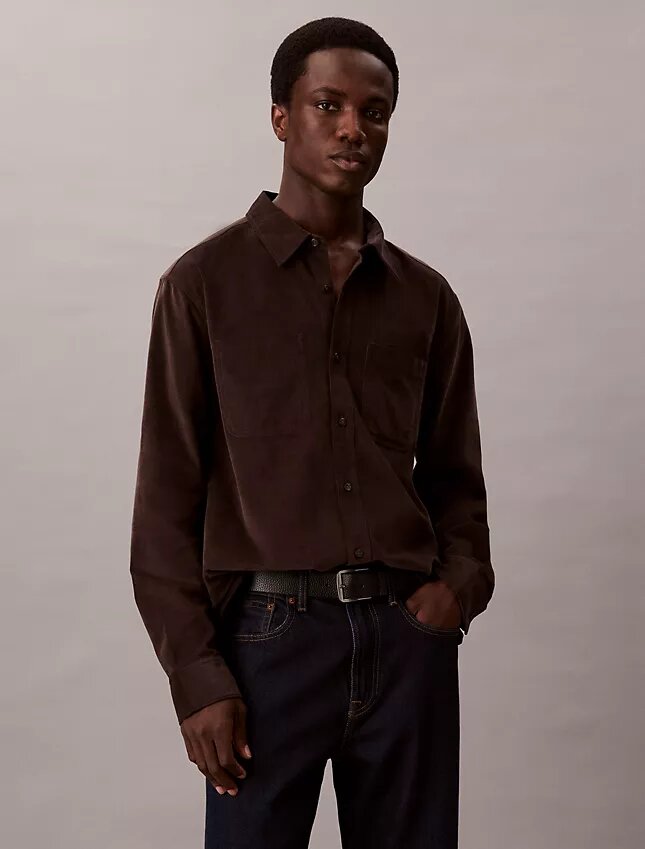 Chemise décontractée en velours côtelé à boutons Chemise décontractée en velours côtelé à boutons