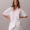 Chemise de nuit ample à manches courtes en popeline de coton Chemise de nuit ample à manches courtes en popeline de coton