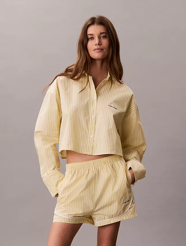 Chemise de nuit courte en popeline de coton Chemise de nuit courte en popeline de coton