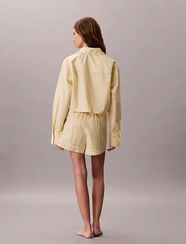 Chemise de nuit courte en popeline de coton Chemise de nuit courte en popeline de coton