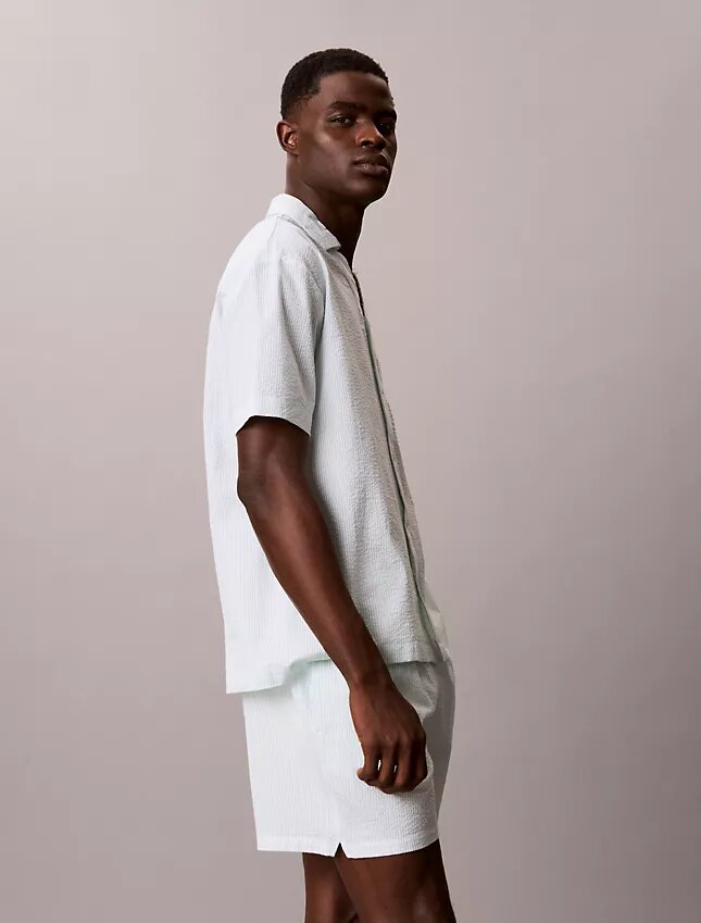 Chemise de nuit décontractée en seersucker à boutons Chemise de nuit décontractée en seersucker à boutons