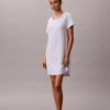 Chemise de nuit en mélange de viscose et de coton Chemise de nuit en mélange de viscose et de coton