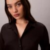 Chemise de nuit en satin brillant Chemise de nuit en satin brillant