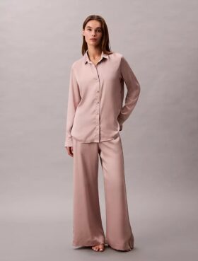 Chemise de nuit satinée