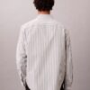 Chemise en popeline délavée à rayures teintes dans la masse Chemise en popeline délavée à rayures teintes dans la masse