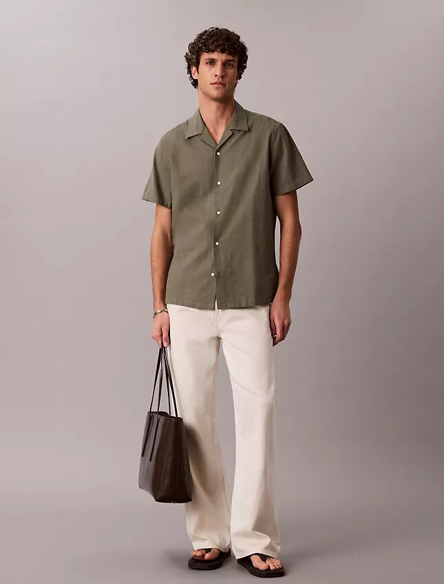 Chemise à manches courtes boutonnée en lin et coton Chemise à manches courtes boutonnée en lin et coton