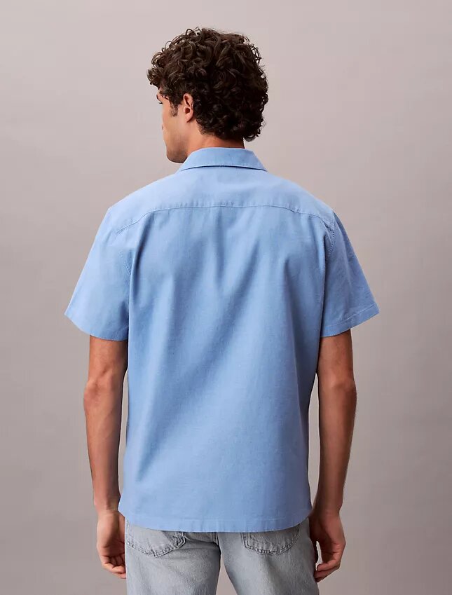Chemise à manches courtes boutonnée en lin et coton Chemise à manches courtes boutonnée en lin et coton