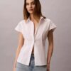 Chemise à manches courtes boutonnée en popeline de coton Chemise à manches courtes boutonnée en popeline de coton