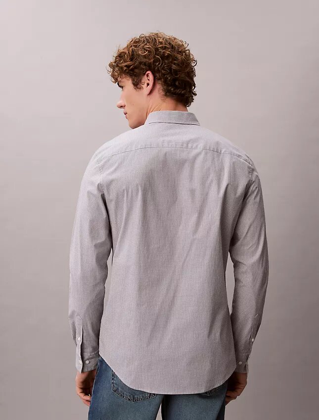 Chemise slim boutonnée en Cotton Stretch à carreaux vichy Chemise slim boutonnée en Cotton Stretch à carreaux vichy