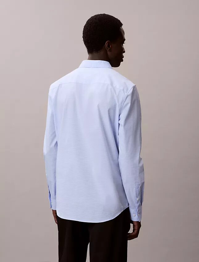 Chemise slim boutonnée en Cotton Stretch à carreaux vichy Chemise slim boutonnée en Cotton Stretch à carreaux vichy