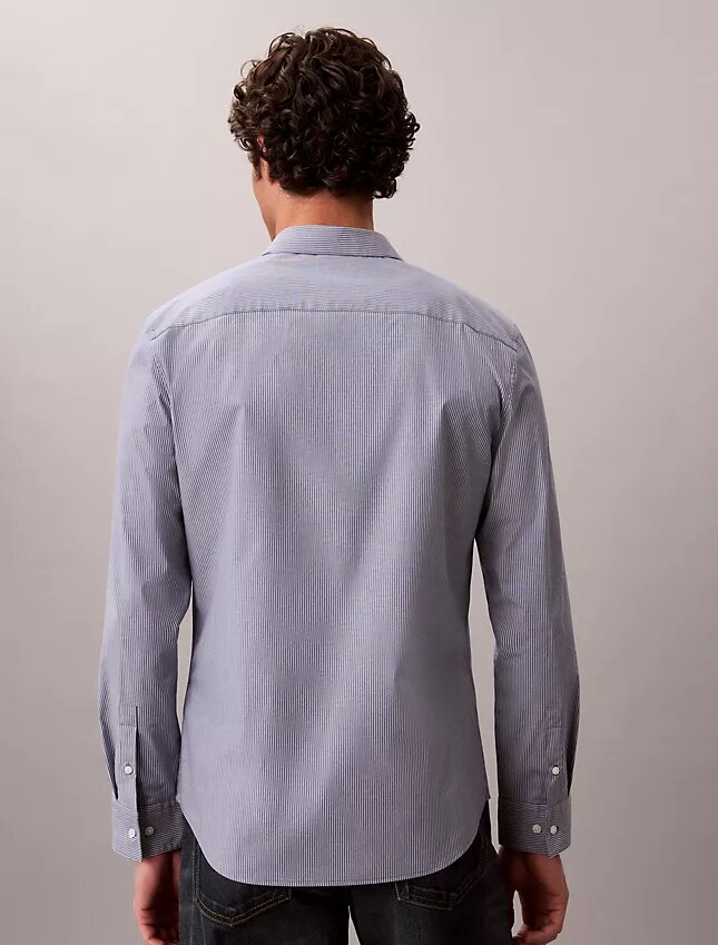 Chemise slim boutonnée en Cotton Stretch à rayures Chemise slim boutonnée en Cotton Stretch à rayures