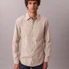Chemise slim à carreaux en Cotton Stretch boutonnée Chemise slim à carreaux en Cotton Stretch boutonnée