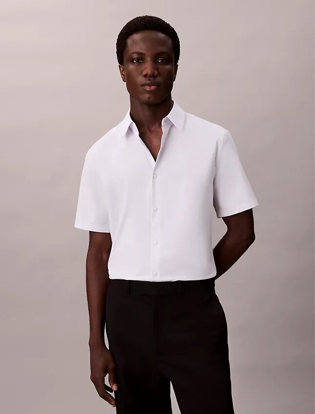 Chemise slim en coton Stretch à boutons Chemise slim en coton Stretch à boutons