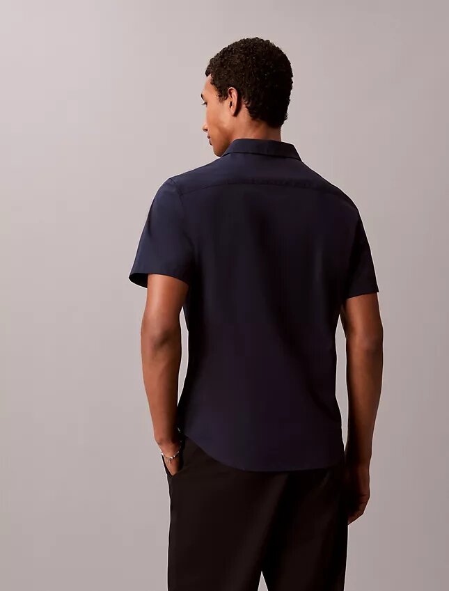 Chemise slim en coton Stretch à boutons Chemise slim en coton Stretch à boutons