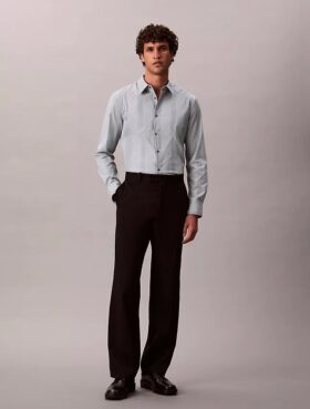 Chemise slim en Supima stretch à rayures teintes dans la masse