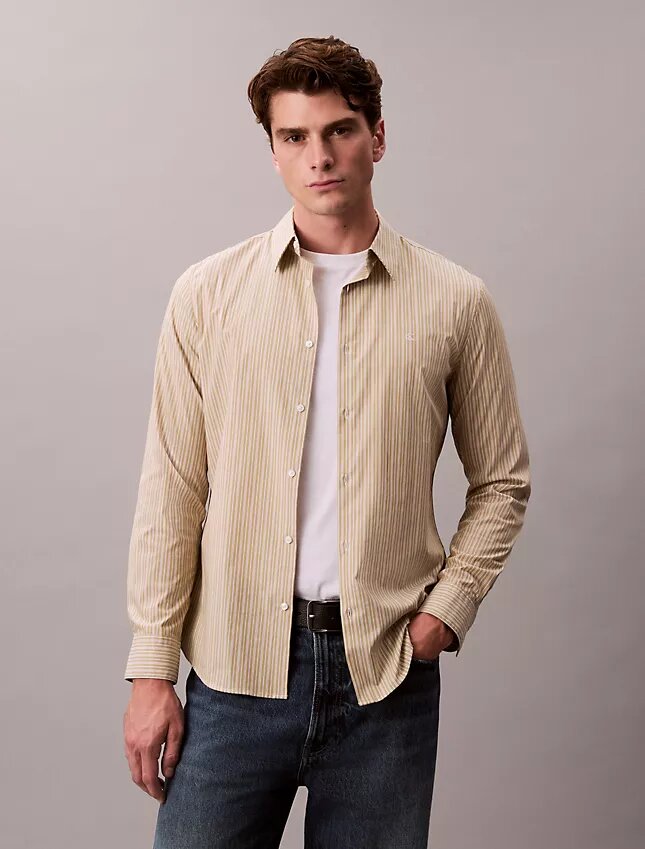 Chemise slim stretch à rayures et boutons Chemise slim stretch à rayures et boutons