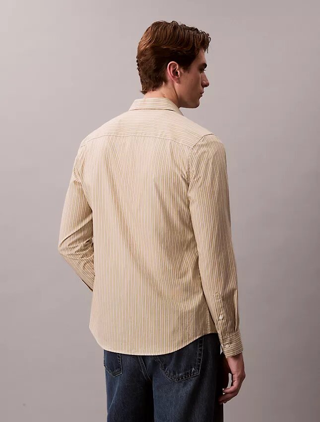 Chemise slim stretch à rayures et boutons Chemise slim stretch à rayures et boutons