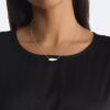 Collier aux contours sculpturaux Collier aux contours sculpturaux
