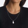 Collier aux formes organiques minimalistes Collier aux formes organiques minimalistes