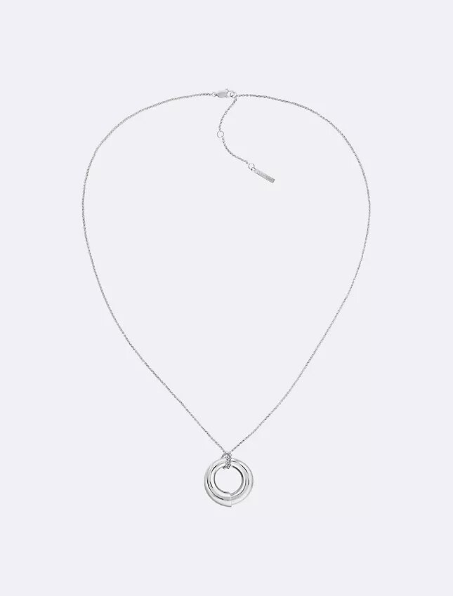 Collier avec pendentif rond sculptural Collier avec pendentif rond sculptural