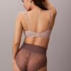 Culotte en dentelle extensible sensuelle Culotte en dentelle extensible sensuelle