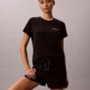 Ensemble t-shirt et short en mélange de viscose et de coton Ensemble t-shirt et short en mélange de viscose et de coton