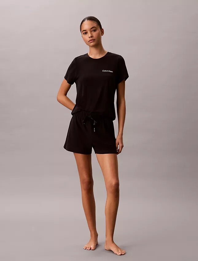 Ensemble t-shirt et short en mélange de viscose et de coton Ensemble t-shirt et short en mélange de viscose et de coton