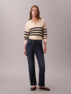 Jean taille haute, court et évasé