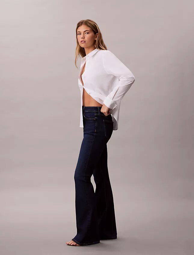 Jean évasé taille haute Jean évasé taille haute
