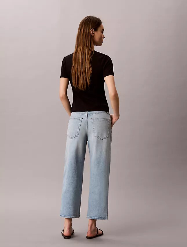 Jeans courts à jambes larges Jeans courts à jambes larges