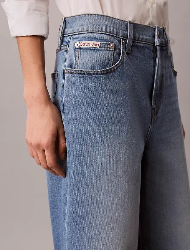 Jeans courts à jambes larges Jeans courts à jambes larges