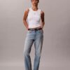 Jeans droit taille haute Jeans droit taille haute