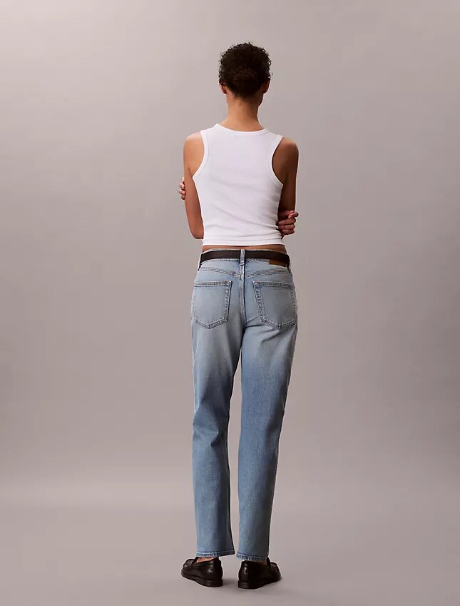 Jeans droit taille haute Jeans droit taille haute