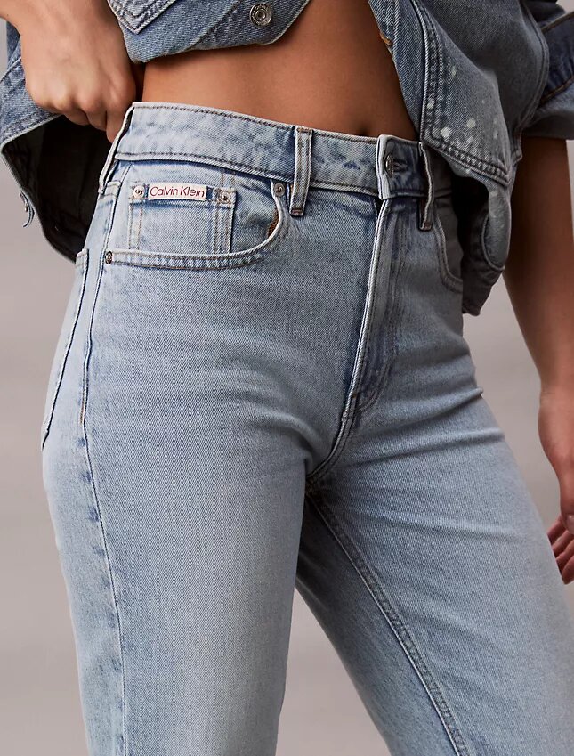 Jeans droit taille haute Jeans droit taille haute