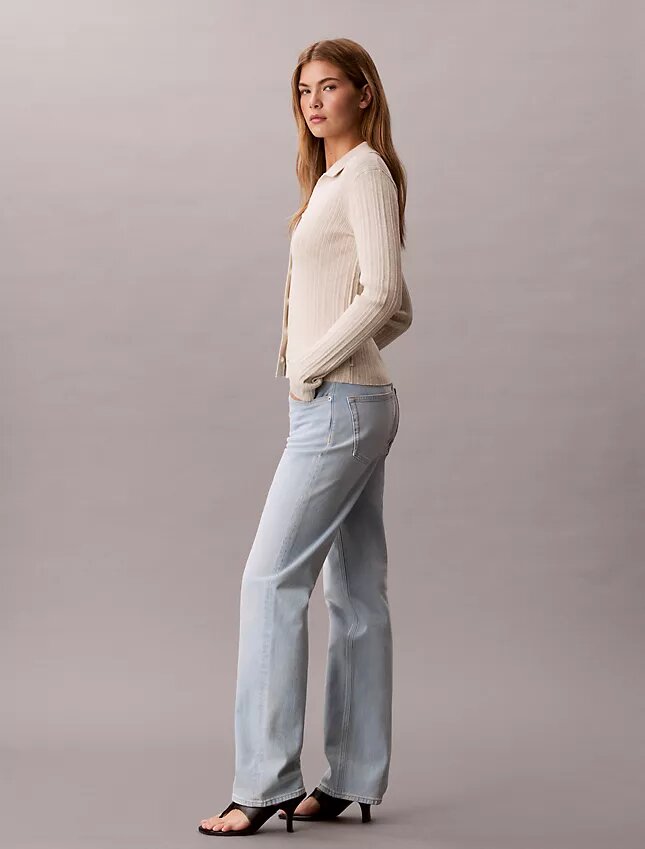 Jeans droit taille haute Jeans droit taille haute