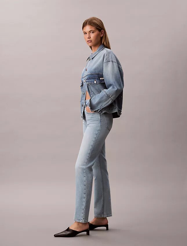 Jeans droit taille haute Jeans droit taille haute