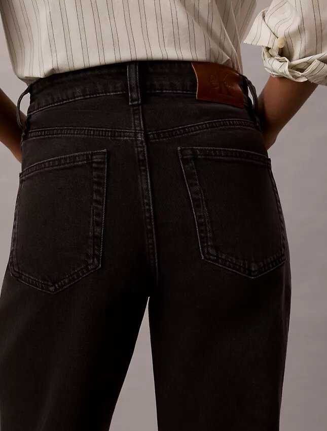 Jeans droit taille haute Jeans droit taille haute