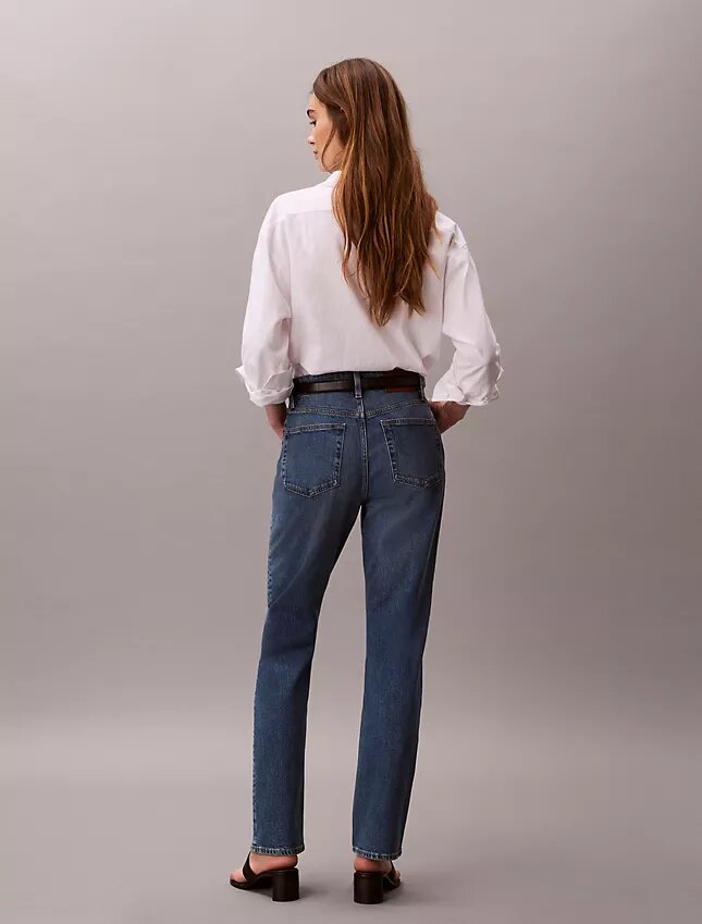 Jeans droit taille haute Jeans droit taille haute