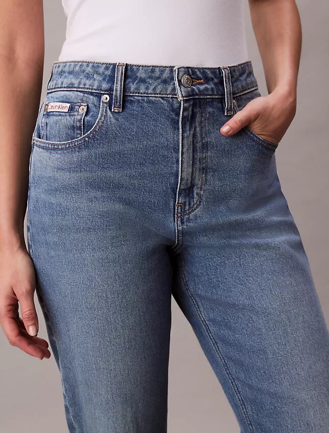Jeans droit taille haute Jeans droit taille haute