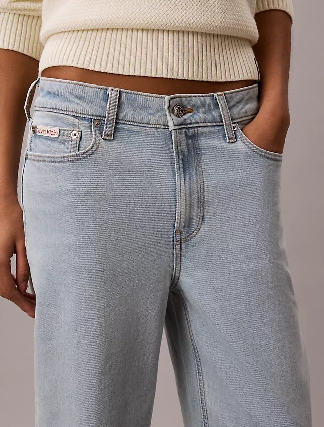 Jeans droit taille haute Jeans droit taille haute