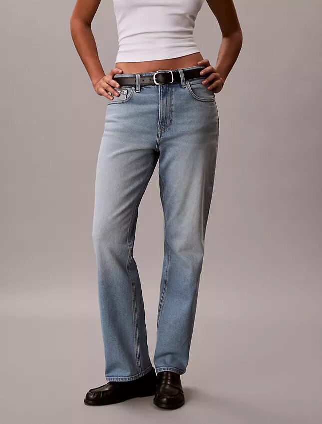 Jeans droit taille haute Jeans droit taille haute