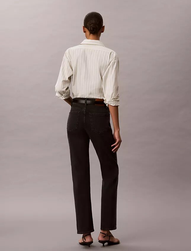 Jeans droit taille haute Jeans droit taille haute