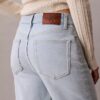 Jeans droit taille haute Jeans droit taille haute