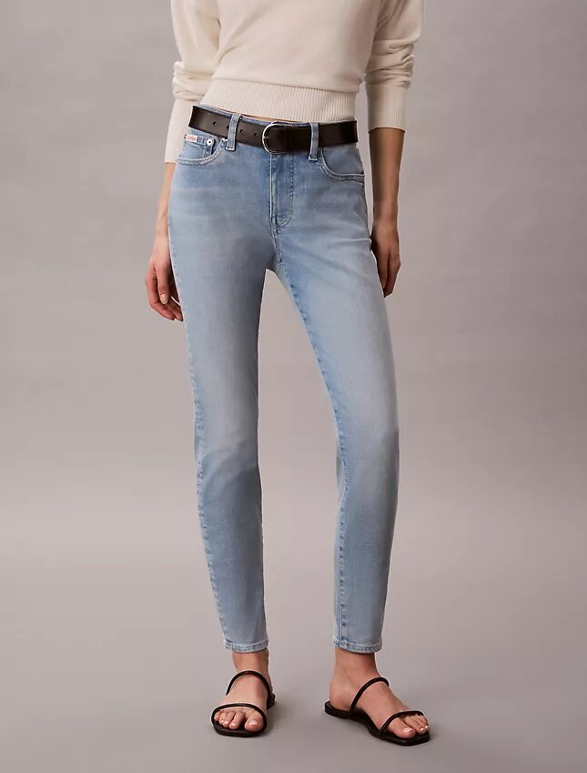 Jeans skinny taille moyenne Jeans skinny taille moyenne