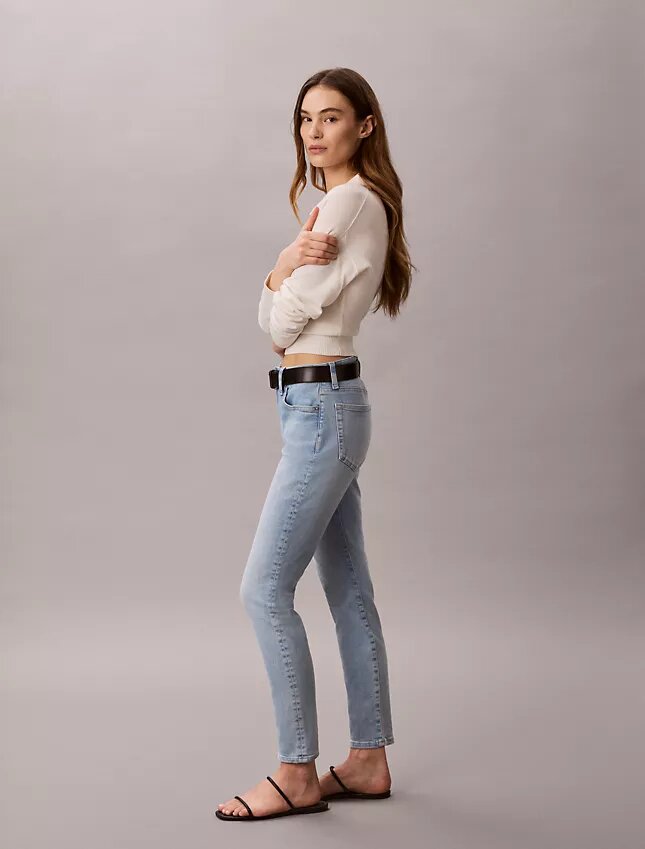 Jeans skinny taille moyenne Jeans skinny taille moyenne