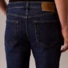 Jeans slim à taille moyenne Jeans slim à taille moyenne