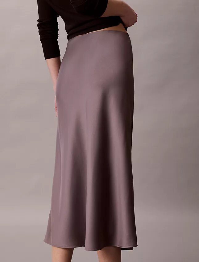 Jupe midi en satin Jupe midi en satin