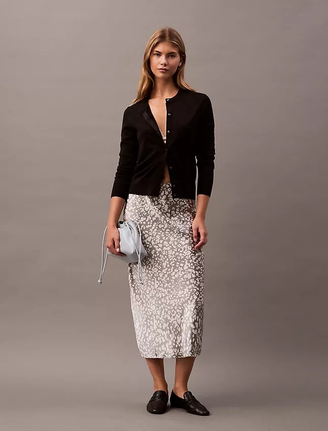 Jupe midi en satin froissé imprimé Jupe midi en satin froissé imprimé
