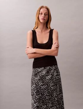Jupe midi en satin imprimé